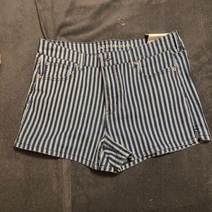 American Eagle Shortie Shorts
